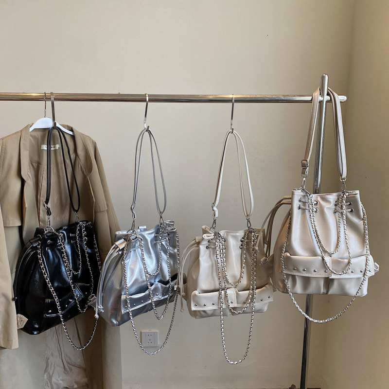 Free shipping designer bag Casual Motorcycle Style Commuter Large Capacity Backpack New Fashion Chain Double Shoulder Bag Casual Bucket Bag