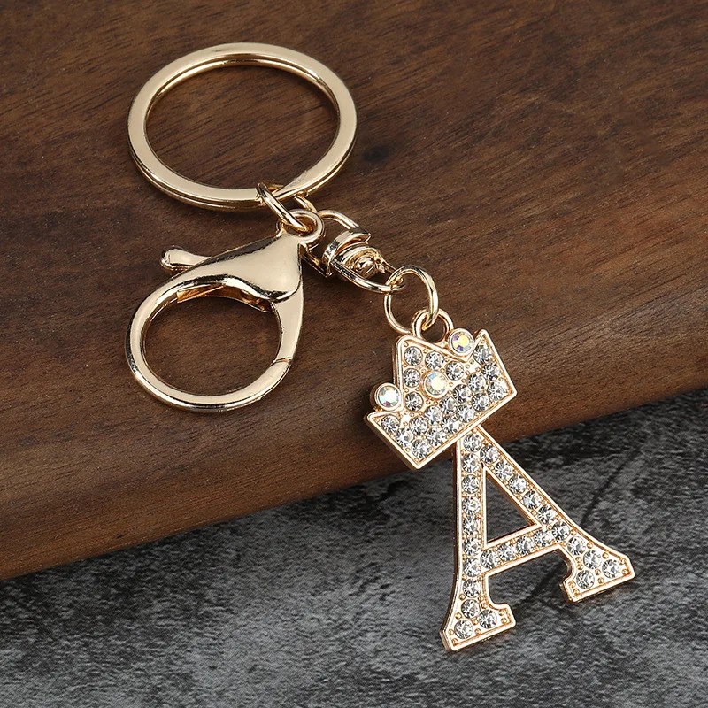 Fashion Rhinestone 26 Letter Keychain Crown Metal Keyring for Women Girls Car Handabg Phone Pendant Charm DIY Accessoreis 251021