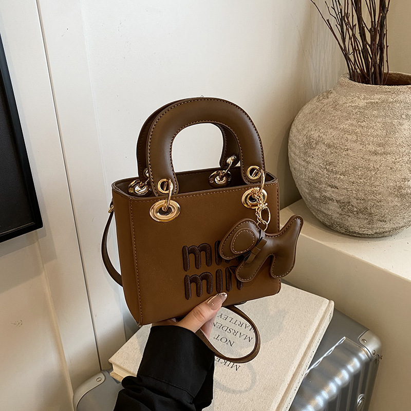 Free shipping designer bag Women New Fashion Versatile Woven Mini Bag Crossbody Bag Commuter Handbag Shoulder Bag