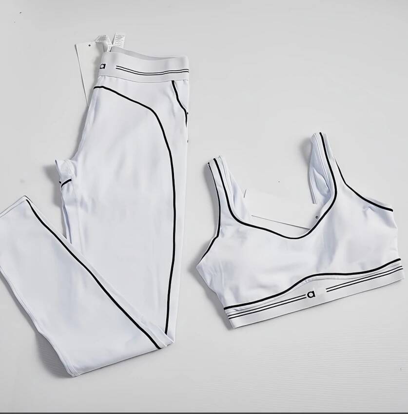 winter jacket women Fashionable suit Pilates Tight sports Running Yoga high-waisted stretch fiess pants set 2025 High-quality fabric