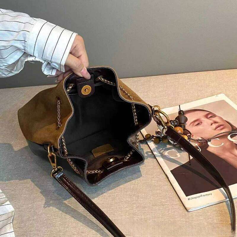 Soft Solid Faux Suede Simple Commuting Crossbody Hot Sale Sweet Girls Bucket Shoulder Bags For Women Thread String Handbags Suotong1027