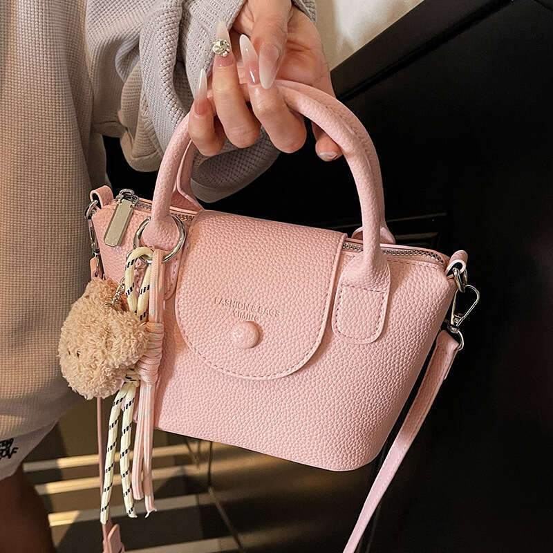 Spring Summer New High-End Fashion Litchi Texture Handbag for Women Elegant Versatile Stylish Commuter Crossbody Bag