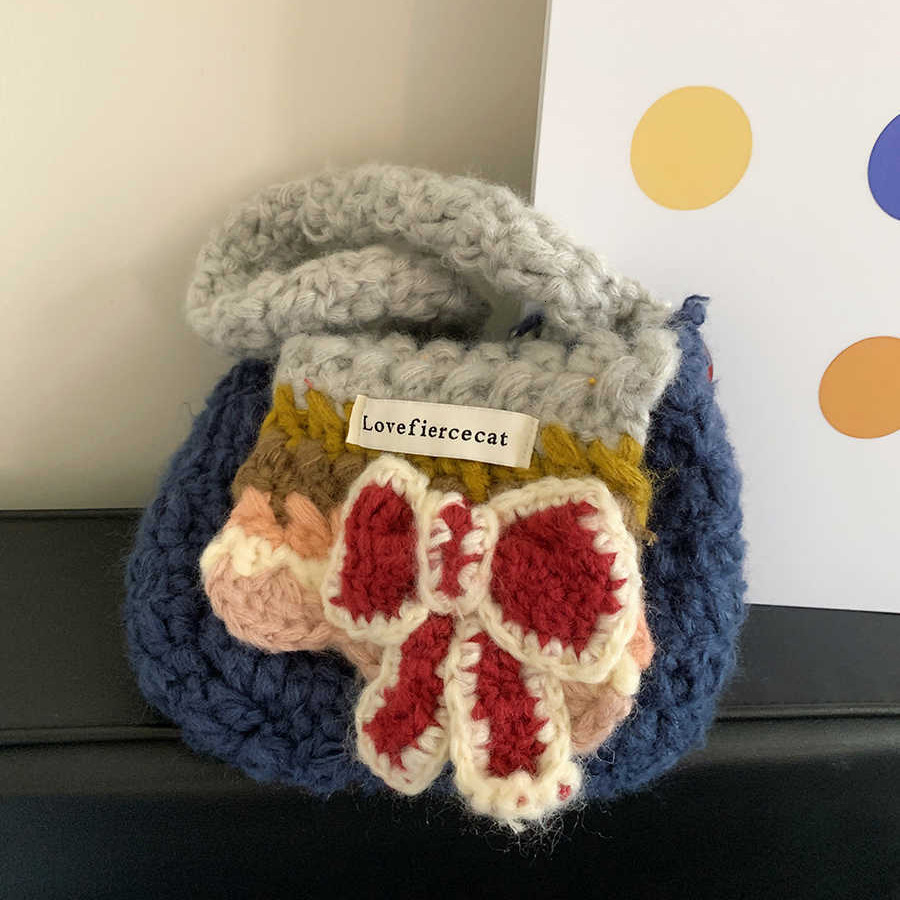 Designer Sweet Knitted Bow Yarn Women's Handbag Autumn/Winter New Cute Fashion Knitted Crossbody Bag