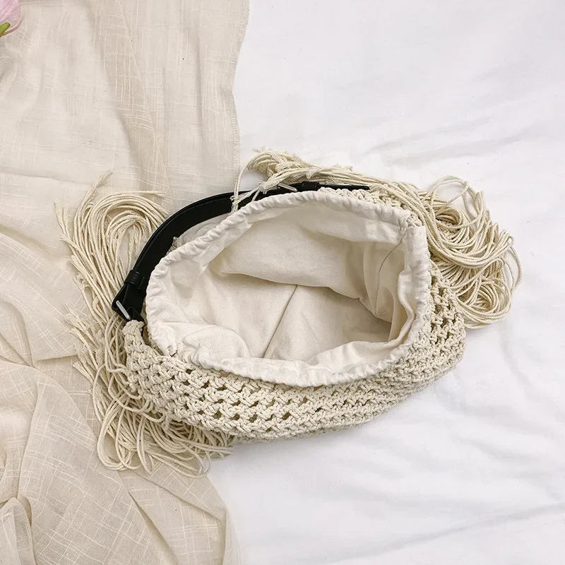 2025 Summer Tassel Shoulder Bags Hollow Out Weaving Tote Bags For Women Beach Vacation Handbags Travel Shoulder Bag 251027