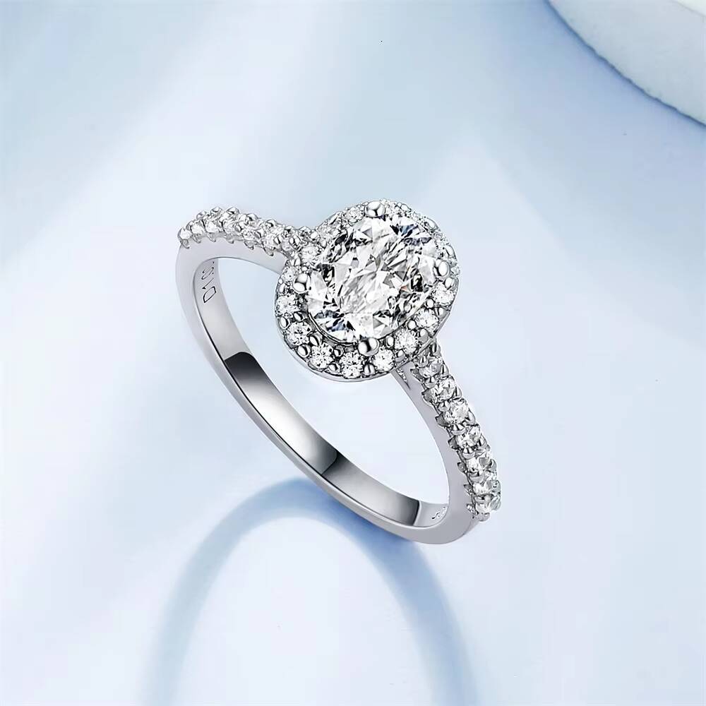 KRKC Luxury Moissanite Jewelry White Gold 925 Sterling Silver Cluster Oval D Color 1 Ct Diamond Engagement Moissanite Rings