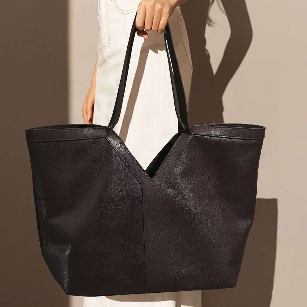 designer bag tote bag Same Style Low Price New Top Layer Cowhide Niche Design High-end Feel Large Capacity Daily Commute Tote