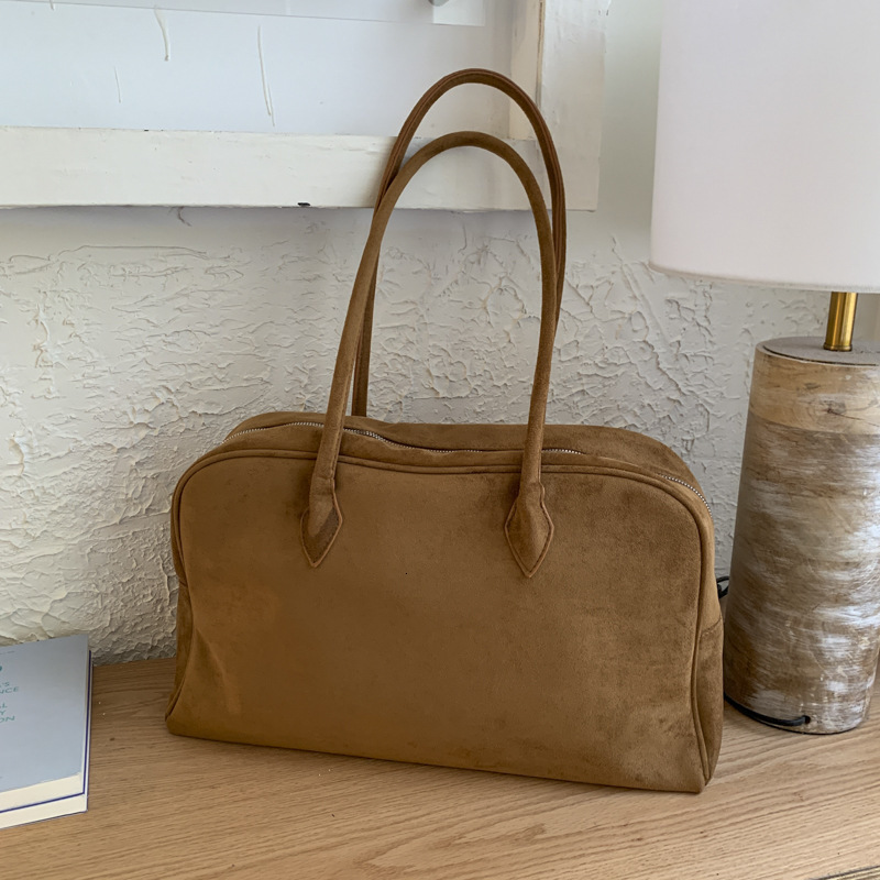 Free shipping designer bag Suede Suede Boston Bag Women Autumn and Winter New Large Capacity Commuting Tote Bag Handbag