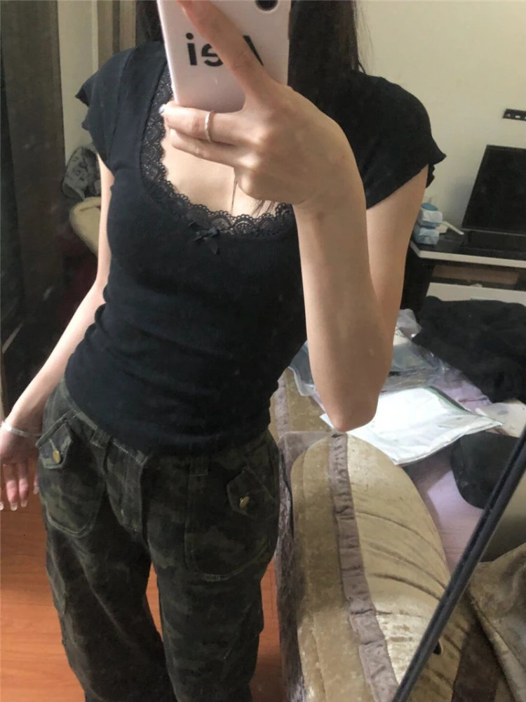 2025 Y2k Aesthetic Lace Patchwork Crop Top Streetwear Harajuku Women Vintage U Neck Tshirt Streetwear Bow Bottoming Grunge Tees 251027