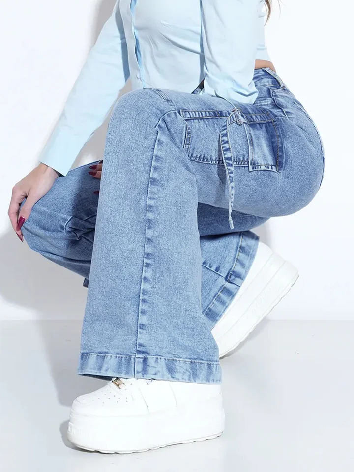 Womens Washed Utility Jeans with Multiple Pockets Stylish and Practical Denim Pants for Everyday Wear 251027