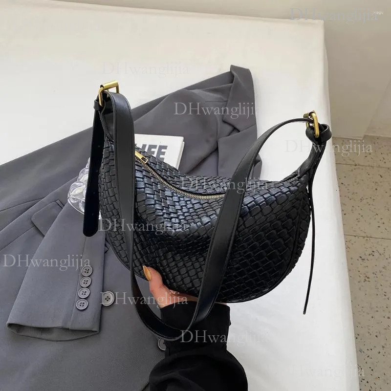 DHGM Shoulder Bags Women Daily Bag Adjustable Strap Woven Simple Hobo Solid Color Stylish Shopping