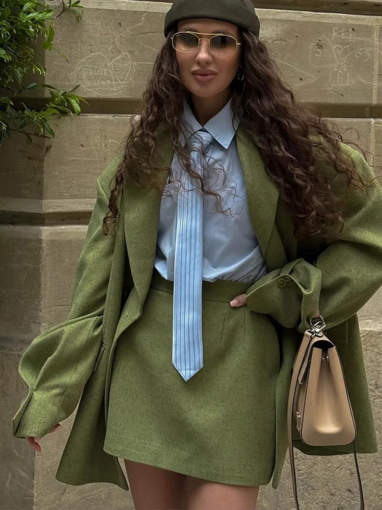 Autumn Green Mini Skirt Sets For Woman Long Sleeves Double Breasted Blazer Jackets Hip Package Short Skirts 2 Pieces Suits 251023