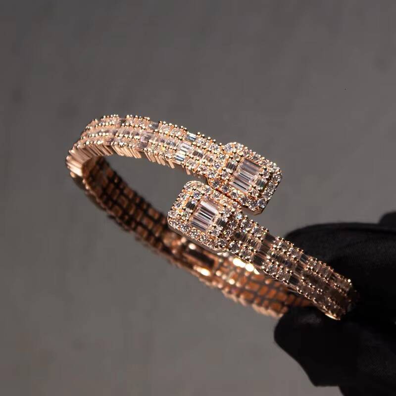 2024 New Design Hip Hop Jewelry 925 Silver baguette Gold Plated Open Cuff Bangle Vvs Iced Out Moissanite Bracelet