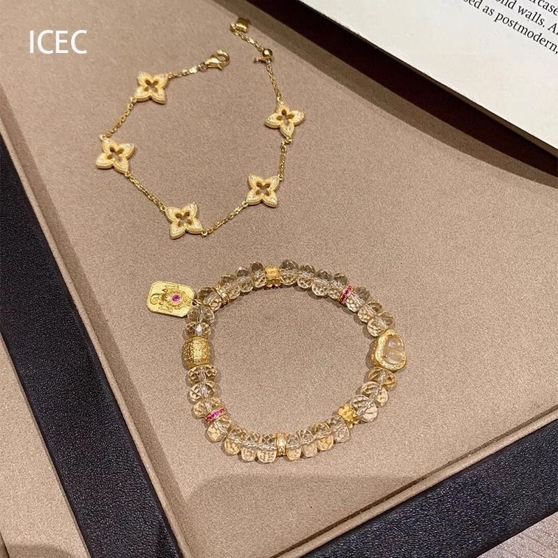 Eight Directions Wealth Vintage Cloth Style Hollow Out Dia Four-Pointed Star Bracelet for Women, Light Thousand Gold Feel Layered Jewelry Z260313