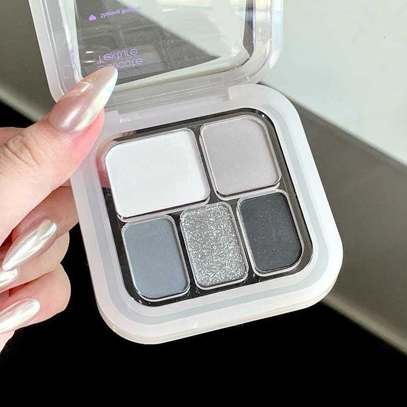 Mini 5 Color Glitter Pink Eye Shadow Palette Silver Black Smoked Shimmer Matte Eyeshadow Palette Waterproof Easy Coloring MakeupXJ251027