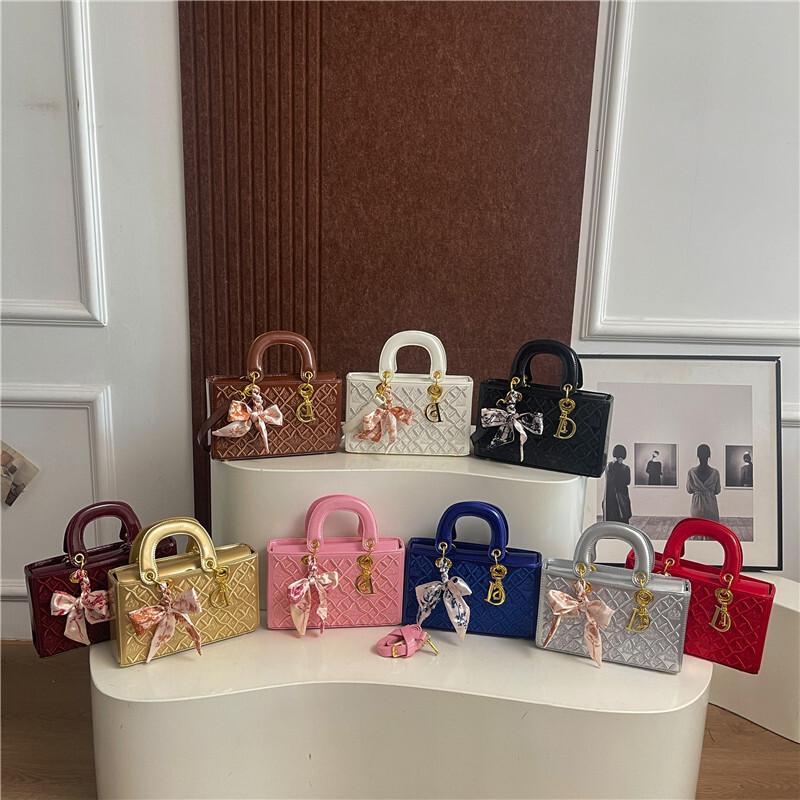 Free shipping designer bag Heavy Embroidery Bag Hot-Selling Fashion Scarf Handbag Women Shoulder Crossbody Bag