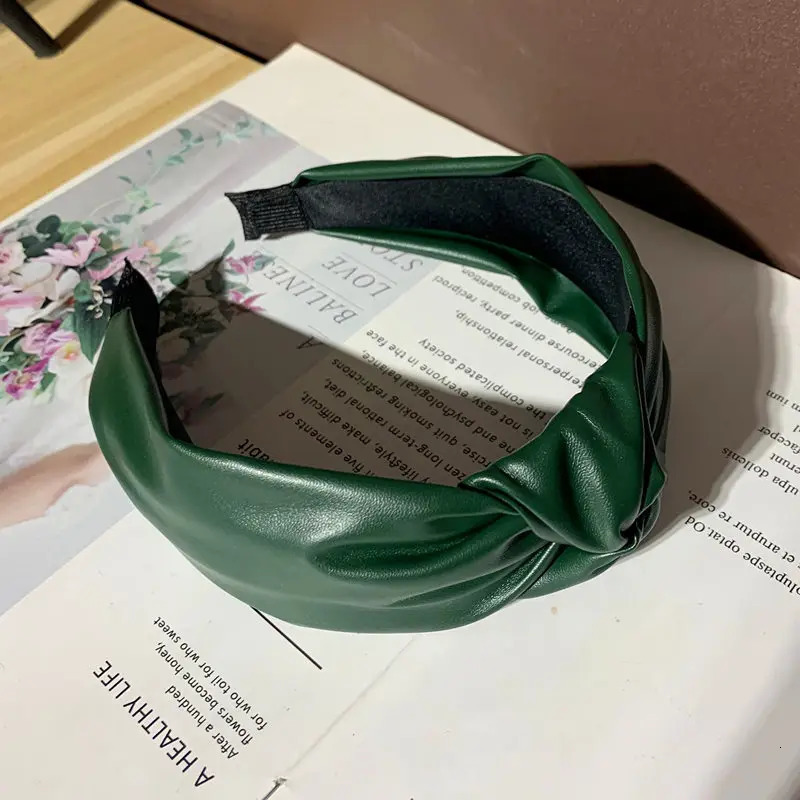 Solid Leather Headband Women Hair Accessories Wide Hairband Knot Adults Casual Headdress Hairband Women Outdoor Hair Band 251023