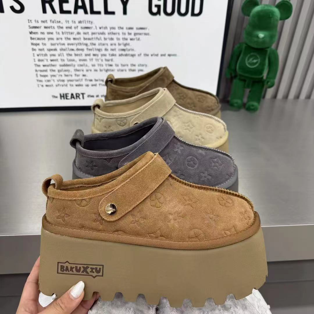 Free shipping Designer Multi-Color 6cm Height Increasing Platform Clogs with Patterned Design Daily Occasion Wear Fashion Stylish Versatile Trendy Sli