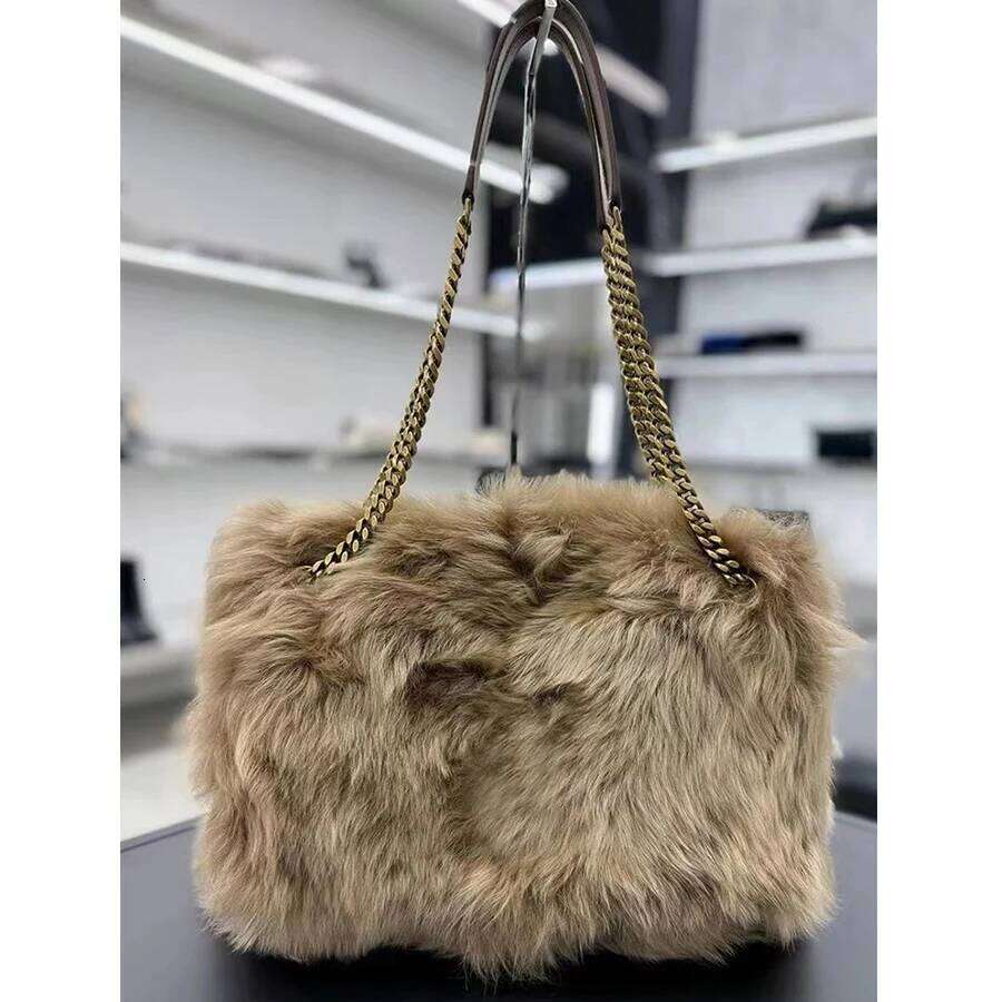 Fashion Large Tote Faux Fur Women Handbags Chains Design Lady Shoulder Bags Fluffy Soft Plush Shopper Bag Warm Winter