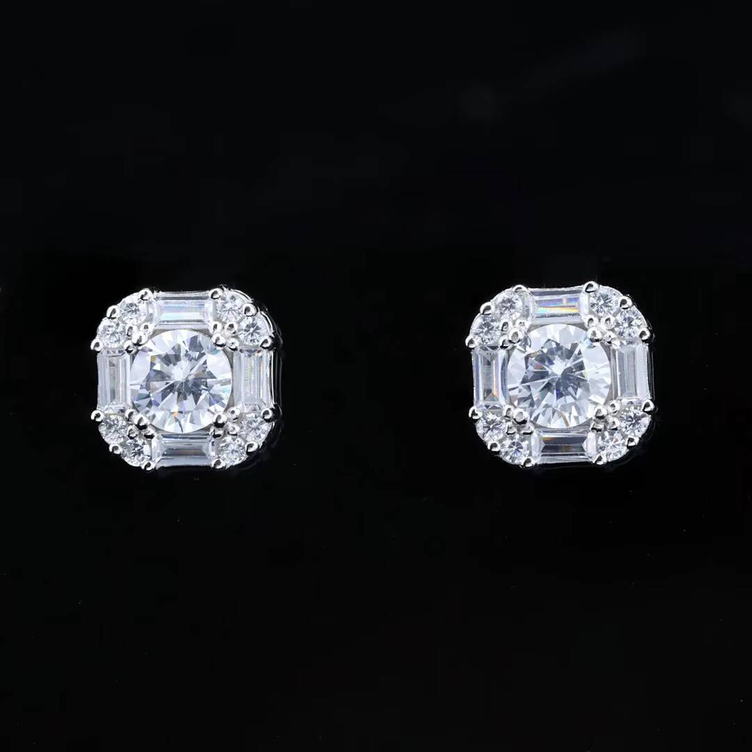 Fine Jewelry High Quality 925 Sterling Silver Prong Setting VVS Moissanite Diamond Geometric Stud Earrings for Women
