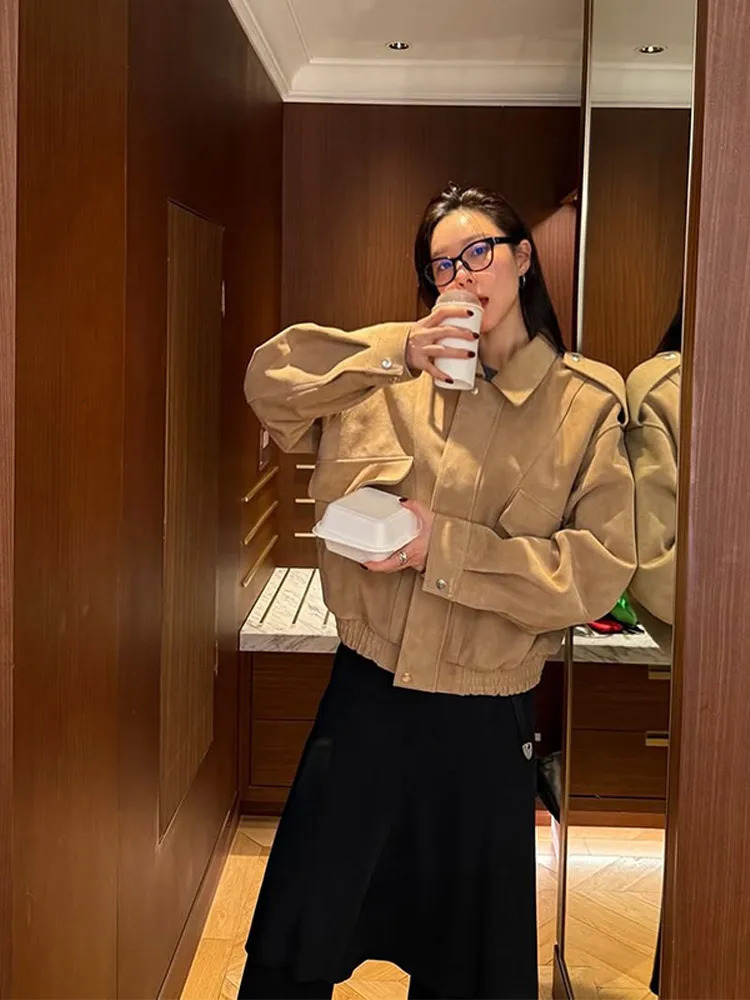 Retro Solid Suede Bomber Jacket Women Street Lapel Single Breasted Full Sleeves Zipper Pockets Coat Female Autumn Casual Outwear 251027