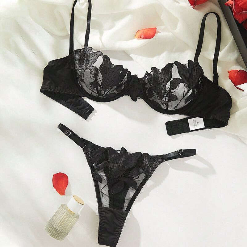 Lace Sexy Lingerie Women S Intimates Underwired Ultra Thin Bra Set Gathers Big Breasts To Show Small Transparent Lace Princess Sexy Lingeri