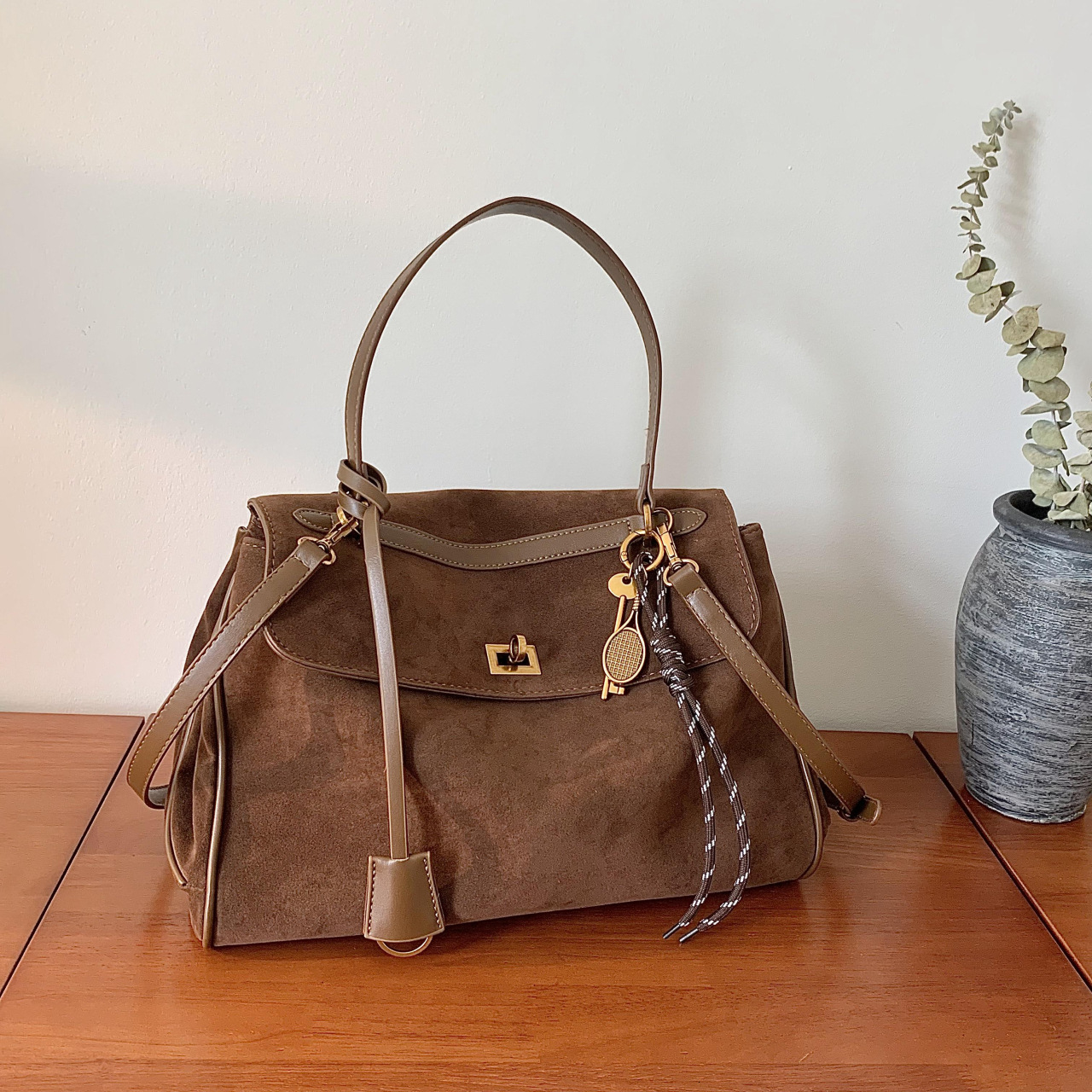 Designer Handbag Single Shoulder Bag High-end Matte Rodeo Trendy Versatile Crossbody Bag Large Luxury Bag Capacity Commuter Handbag