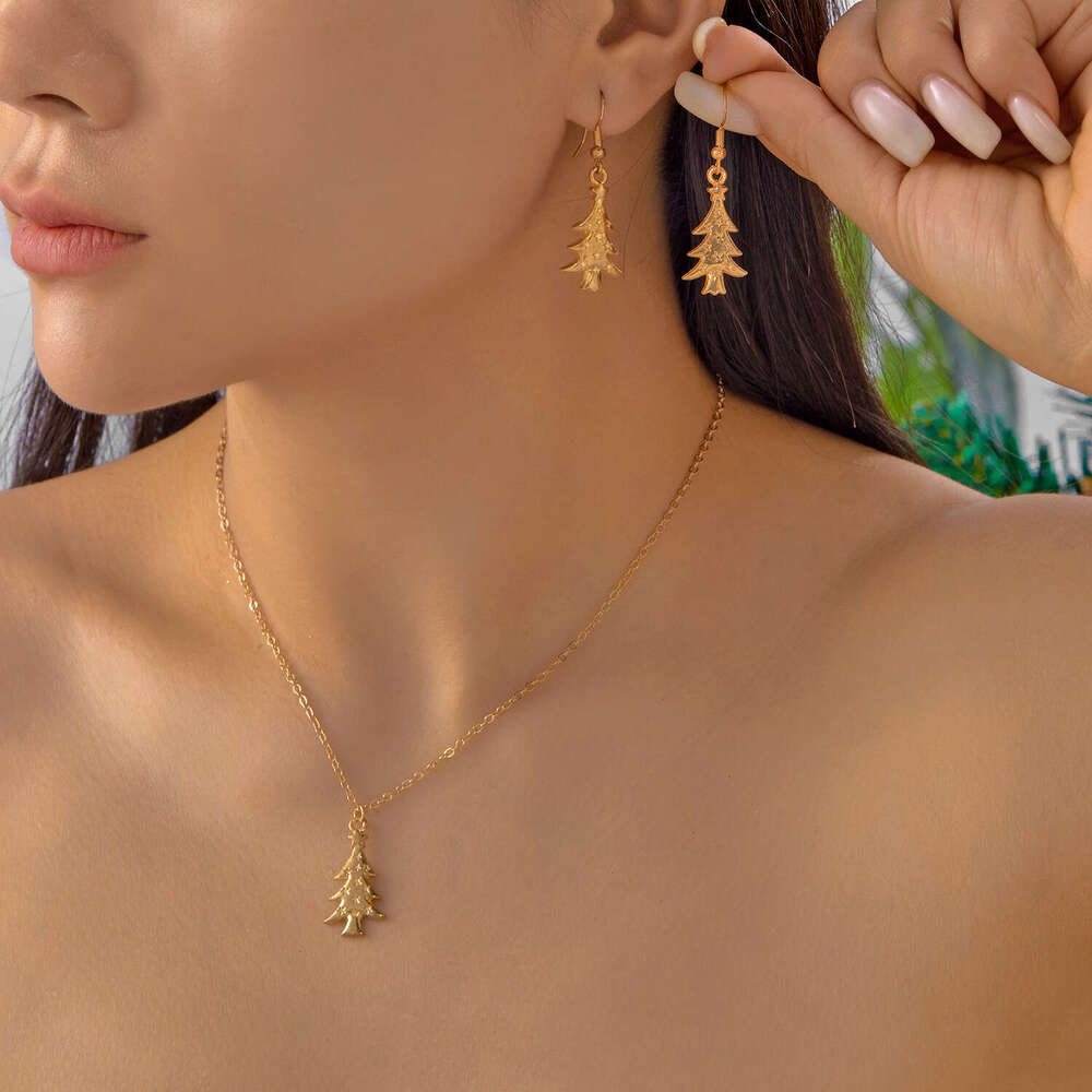 Simple Christmas Tree Snowman Pendant Necklace Bracelet Set Versatile Accessories