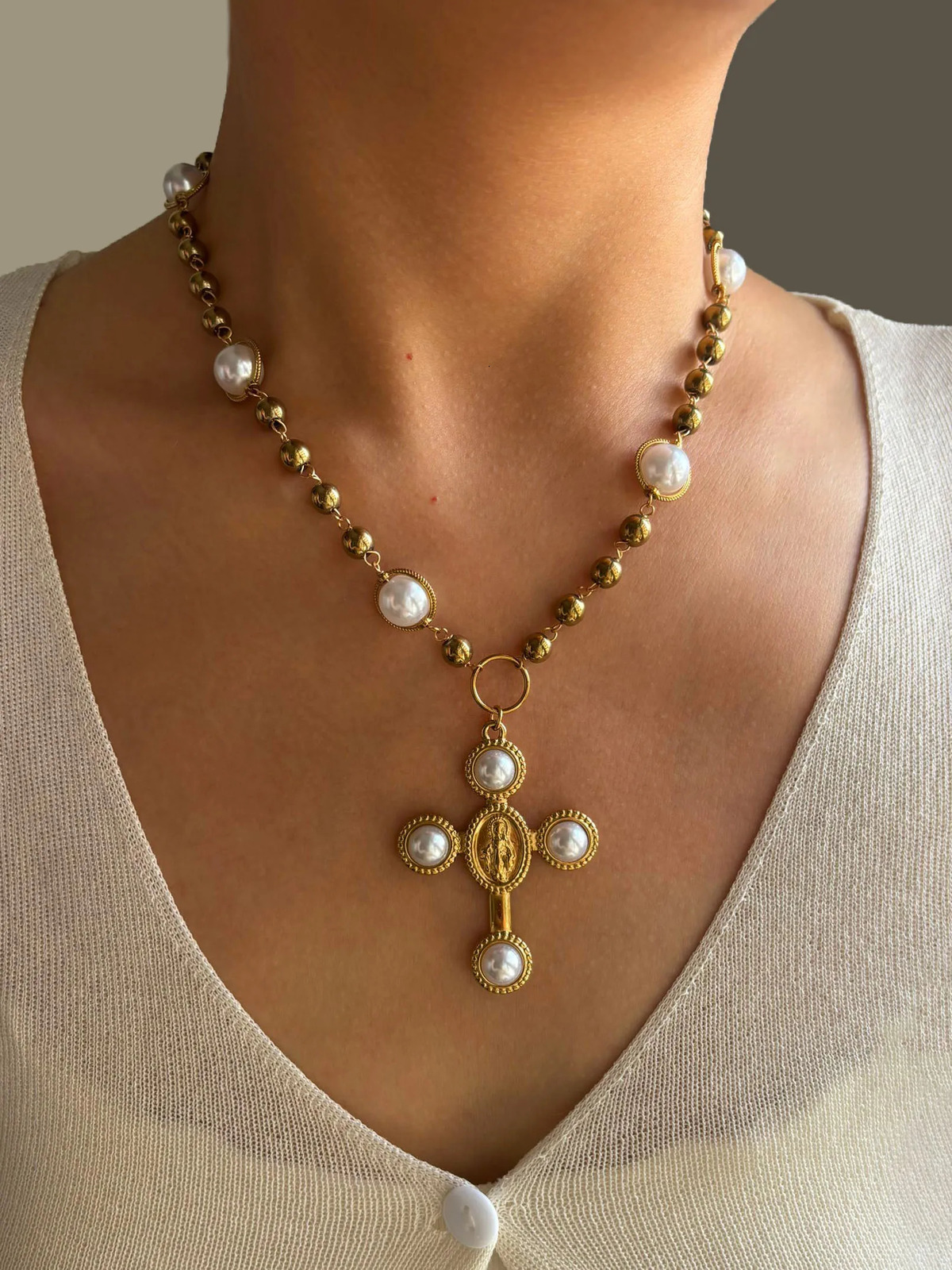 Perisbox Trendy Elegant Pearl Virgin Mary Cross Pendant Womens Necklace Stainless Steel Beaded Chain Wedding Jewelry 251023