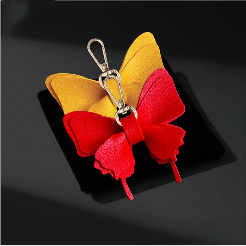 Butterfly key pendant Korean PU leather butterfly bag charm luggage accessories car keychain charm 251021