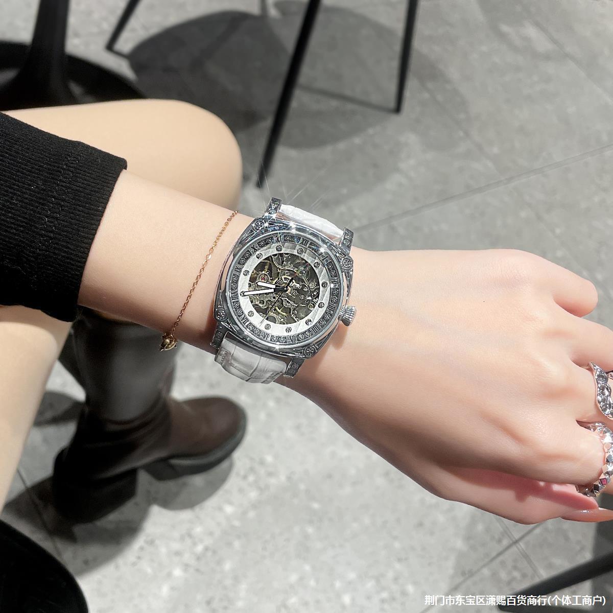 Designer Watch 2025 New Hollow Luxury Mechanical Women's Watch, Niche Light Luxury Elegant Women's Watch