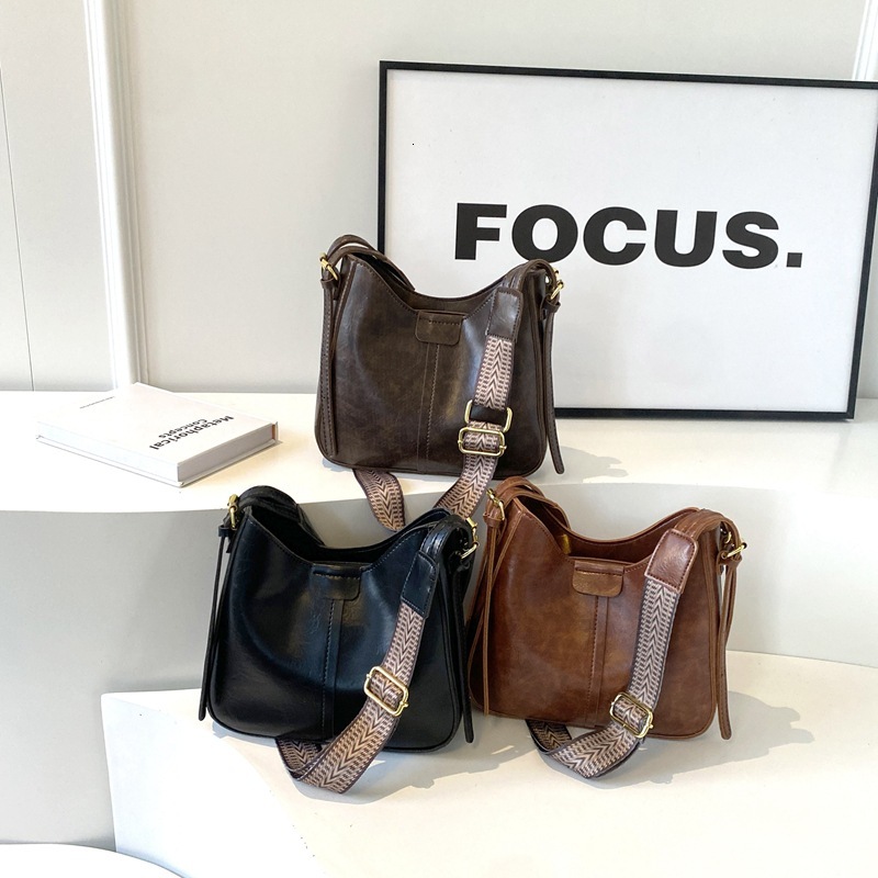 Free shipping designer bag High-end Trendy Bag for Women New Autumn Winter Fashion Texture Wide Strap Single Shoulder Crossbody Bag