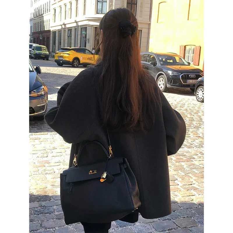 MEXZT Wool Blends Coats Women Vintage Woolen Jackets Streetwear Korean Commute Outerwear Winter Ladies Elegant Chic Overcoat New M251027