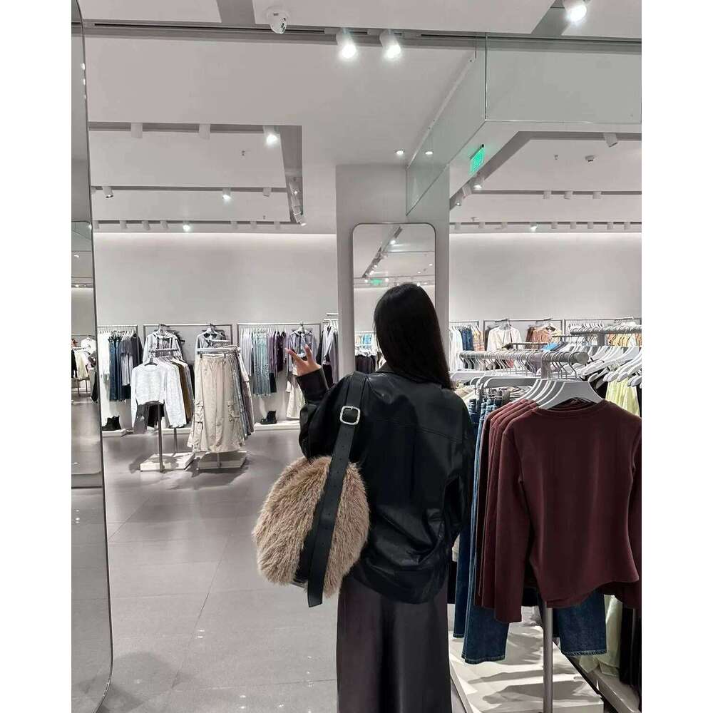 Vintage Khaki Handbag Women Fashionable Large Capacity Soft Plush Tote Ladies Retro Casual Shoulder Bag Y2k