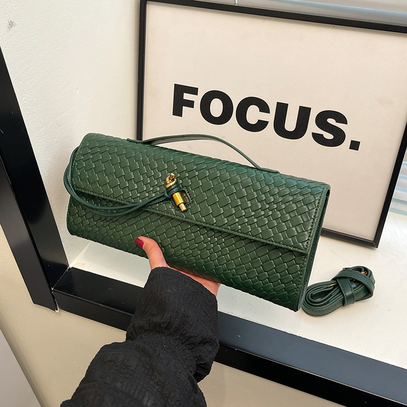 Free shipping designer bag New Woven Evening Bag Baguette Bag Organ Bag Horizontal Handbag Shoulder Crossbody Bag