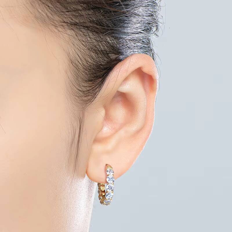 Diamond Jewelry Round 4mm Full Moissanite Earrings S925 Sterling Silver D Moissanite Huggie Hoop Earrings for Women