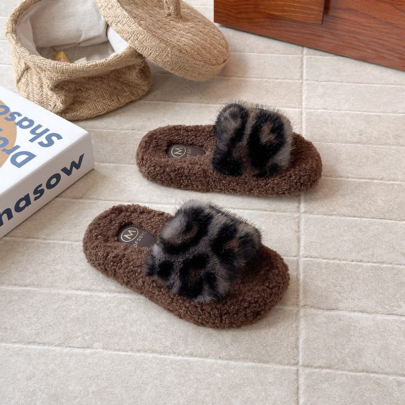 Toddler Fuzzy Slippers Kids Winter Plush Leopard Slippers Girls Boys Cutefeet Slip-On Non-slip Slides Slippers Sizes US9C-US6Y C1228