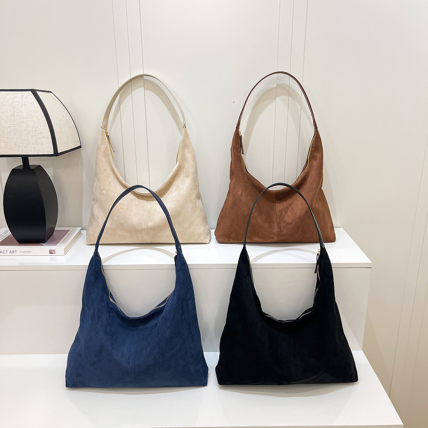 Ladies' fashionable shoulder bag, casual, simple, high-end, classic, versatile banquet bag, ladies' summer niche multifunctional essential h