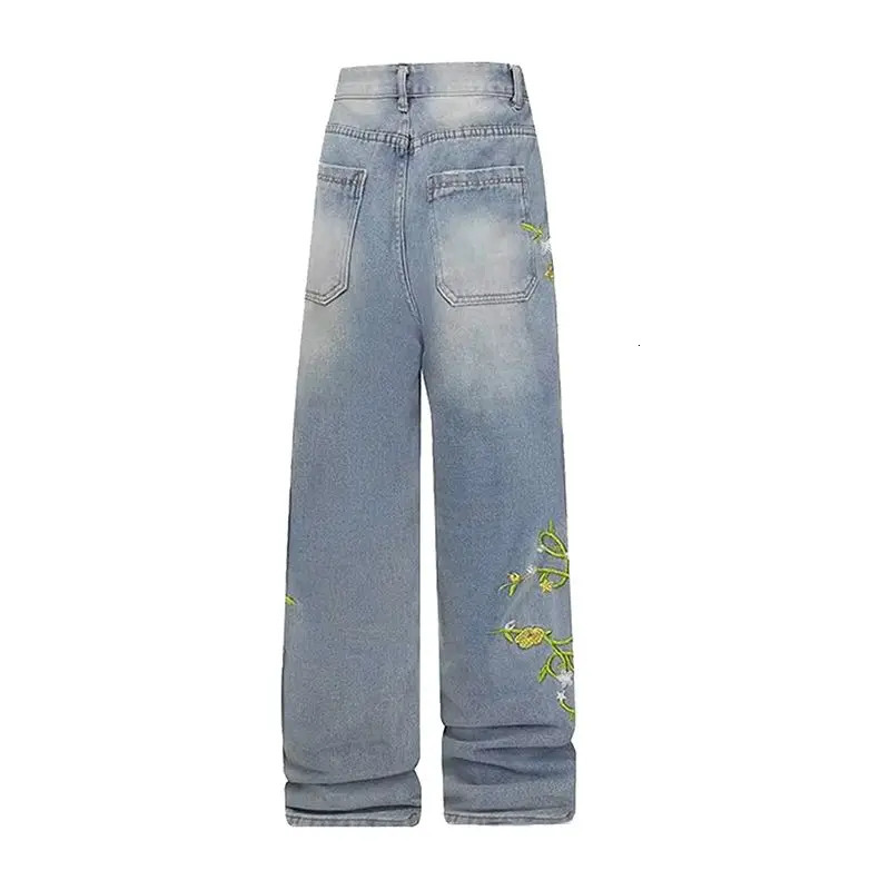 Autumn Winter Vintage Embroidered Flower Loose Wide Leg Pants Women Straight Casual Versatile Jeans High Waist Washed Denim Pant 251027