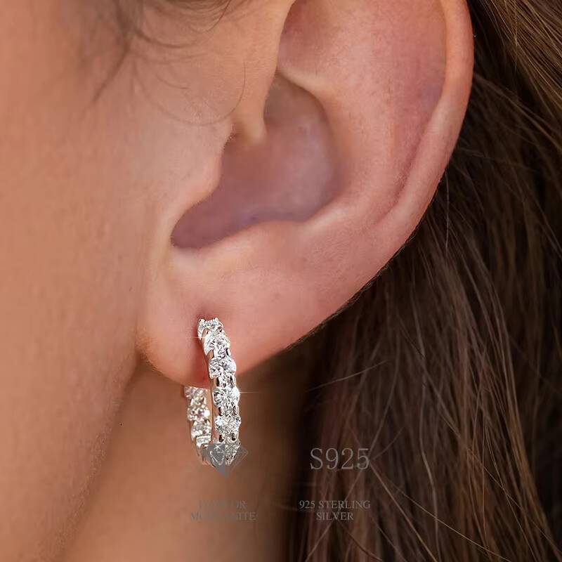 Gra Certified 26ct Moissanite Earring 925 Sterling Sliver Wedding Huggie Moissanite Hoop Earring for Women Wedding Jewelry