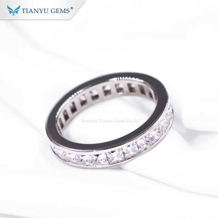 Tianyu Gems Channel Set French Cut 25mm Moissanite Band Ring D VVS1 Stone Women 18k 14k 10k White Gold Rings Wedding Jewelry