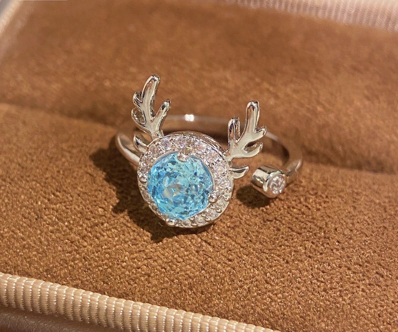 TaiYang New Millennium Rose Cut Reindeer Ring, Octagonal Aqua High-Carbon Zirconia Antler Design in Gold Plated Copper For Women