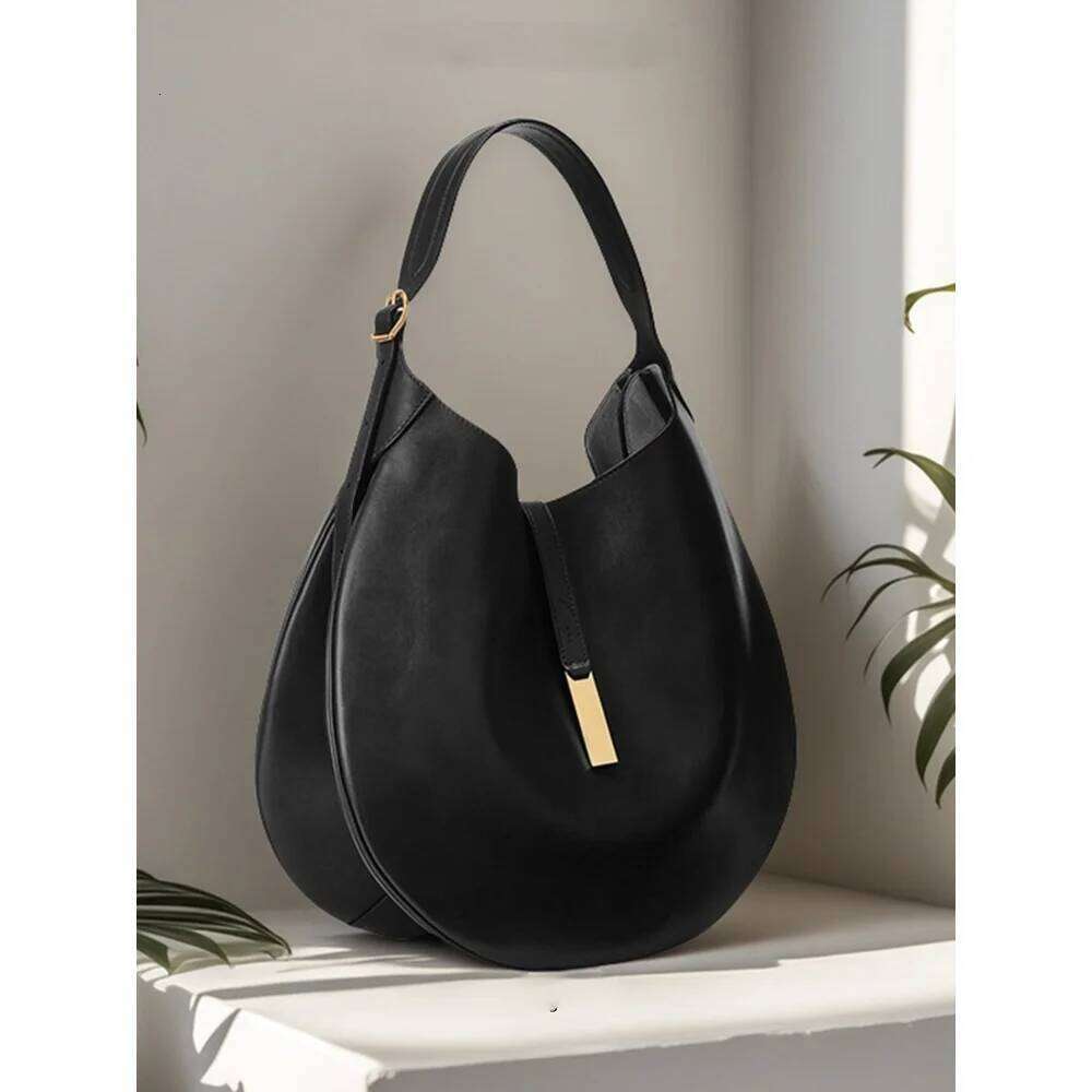 Women's Underarm Suede Dumpling Tote Trendy Handheld Crescent Bun