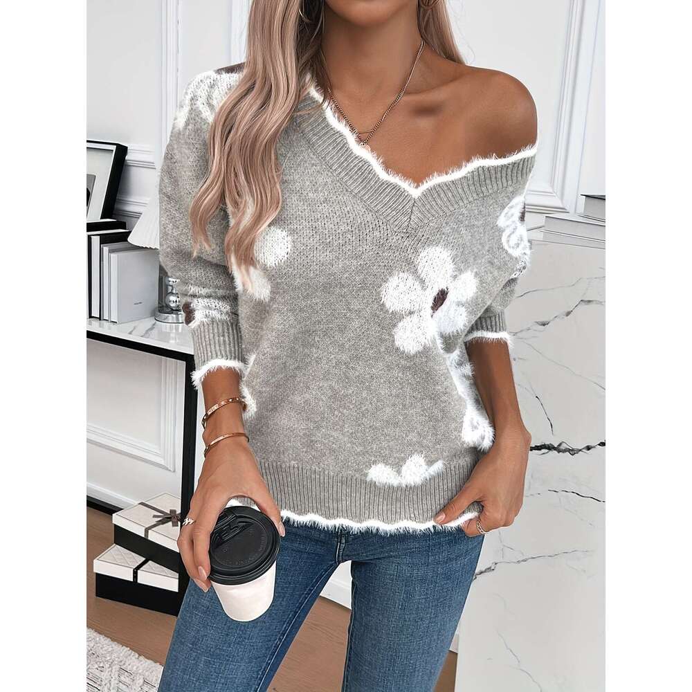 Floral Pattern Drop Shoulder Scallop Edge Sweater