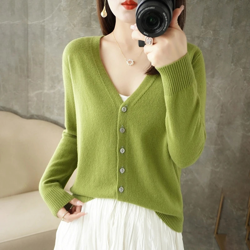 VNeck Temperament Small Fragrant Wind Women Loose Sweater All Sweater Coat Special Offer Cardigan ZHI D035 251027