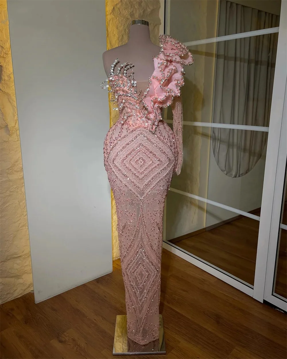 Graceful One Shoulder Prom Gowns Floor Length Crystals Beadeds Mermais Evening Dresses Birthday Party Customized