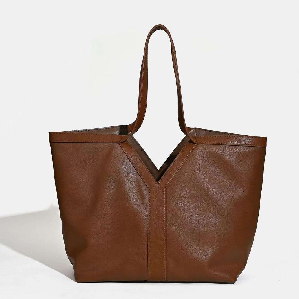 designer bag tote bag Same Style Low Price New Top Layer Cowhide Niche Design High-end Feel Large Capacity Daily Commute Tote