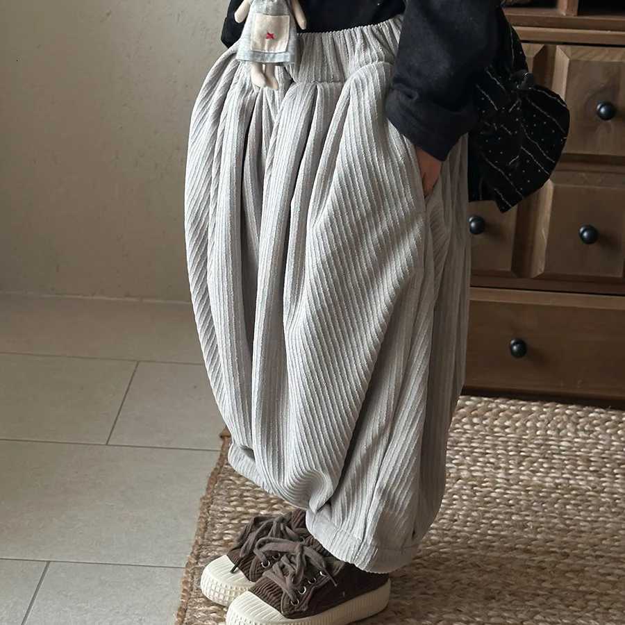 2025 Children Pants Autumn Childrens Knitted Corduroy Pants for Boys and Girls Trousers Kids Loose Bloomers 19YearT251027