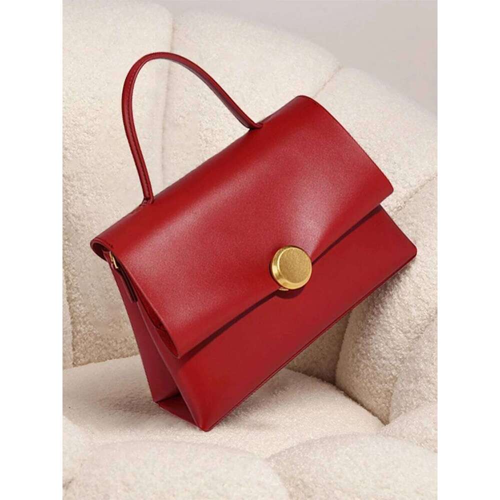 Red Wedding For Women 2025 New High-End Handbag Chic Buckle Bridal Lady Texture PU Crossbody Commuter Bag