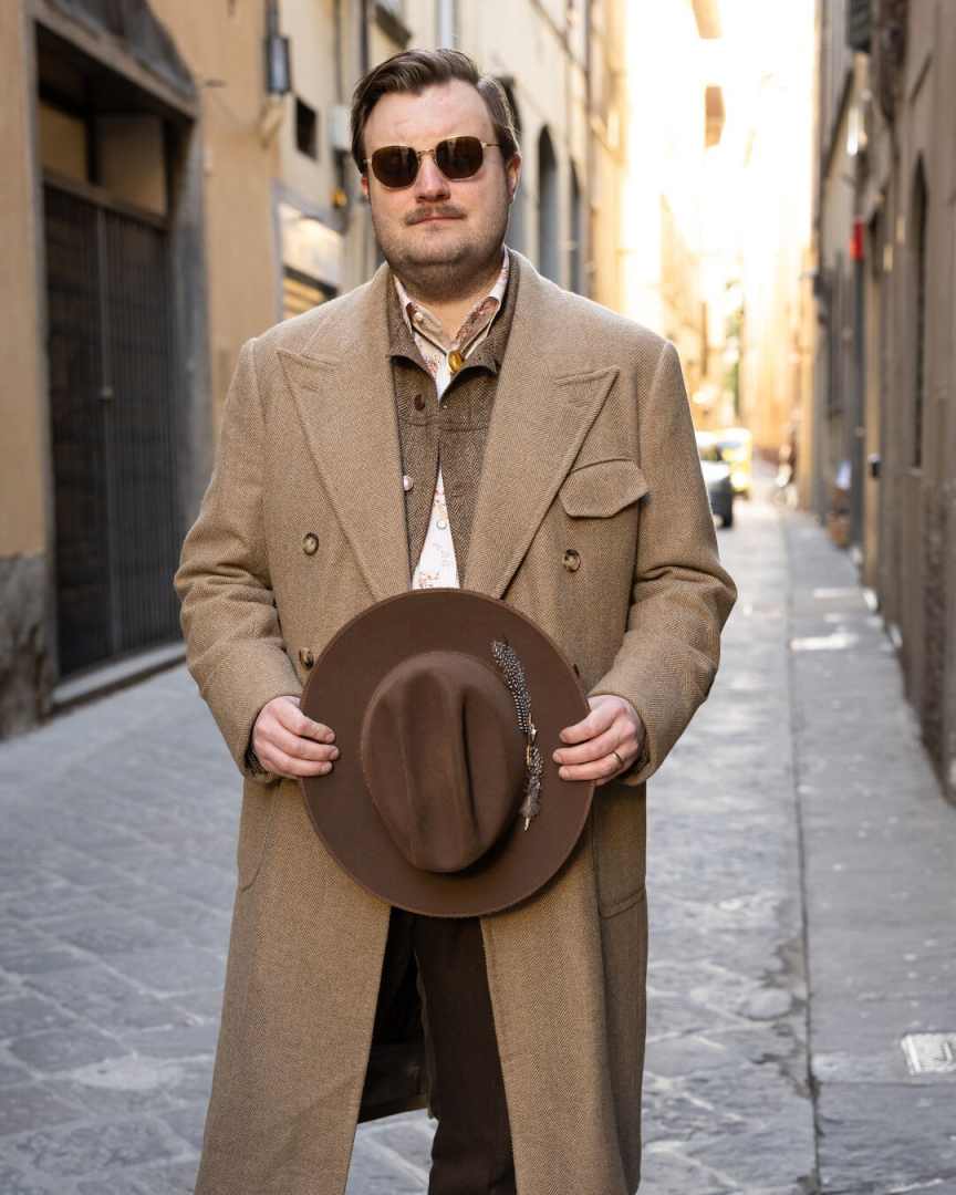 Gentleman Men Coat Herringbone Double Breasted Man Overcoat Classic Fit Wool Blend Peaked Lapel Business Blazers Customized