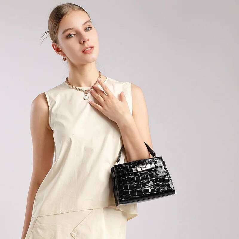 Fashionable Minimalist Stone Pattern Shoulder Handheld Square Versatile Genuine Leather Crossbody Bag With Mobile Pocket 251027